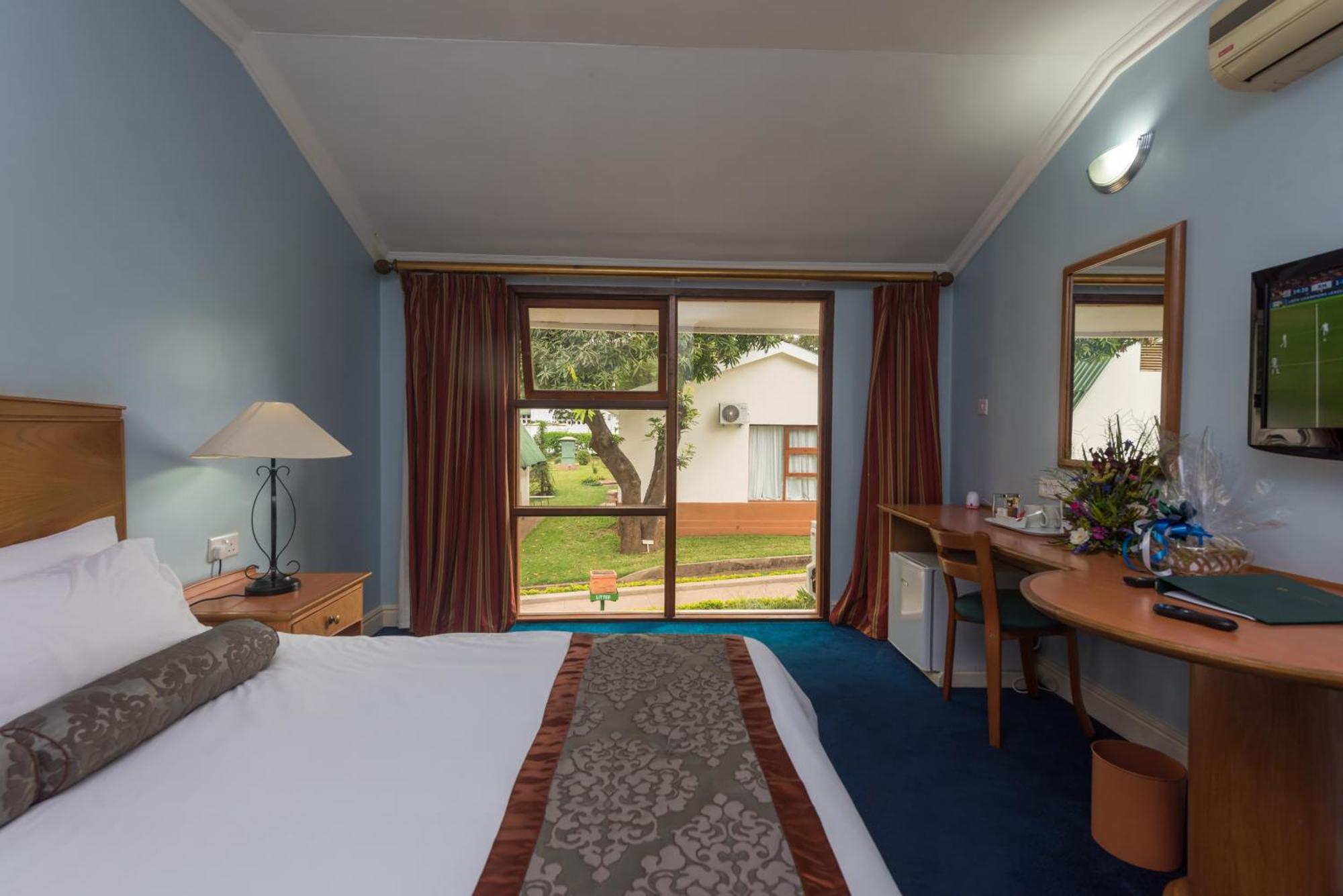 Hotel Sunbird Lilongüe Exterior foto