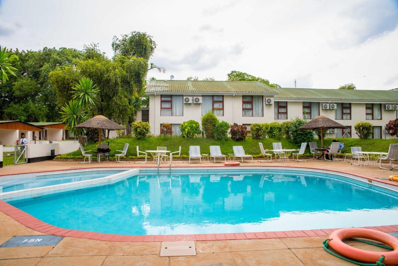 Hotel Sunbird Lilongüe Exterior foto